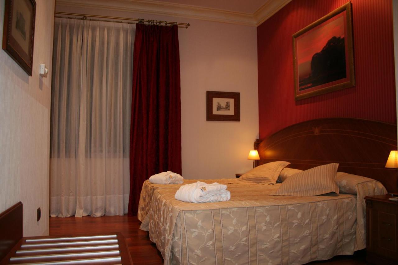 Hotel Palacio De La Magdalena 소토델바르코 외부 사진