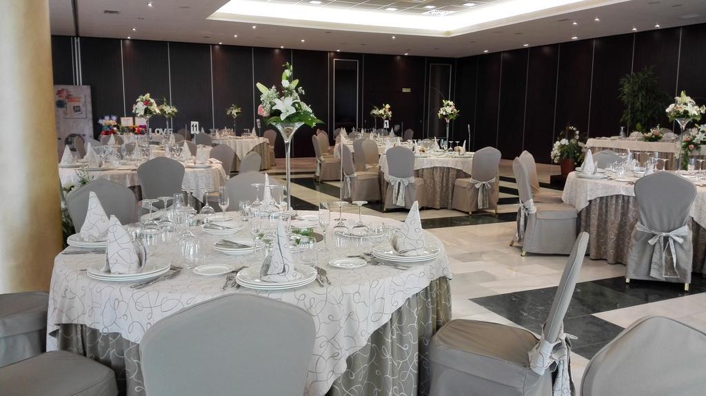 Hotel Palacio De La Magdalena 소토델바르코 외부 사진
