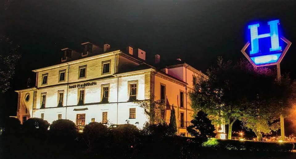 Hotel Palacio De La Magdalena 소토델바르코 외부 사진